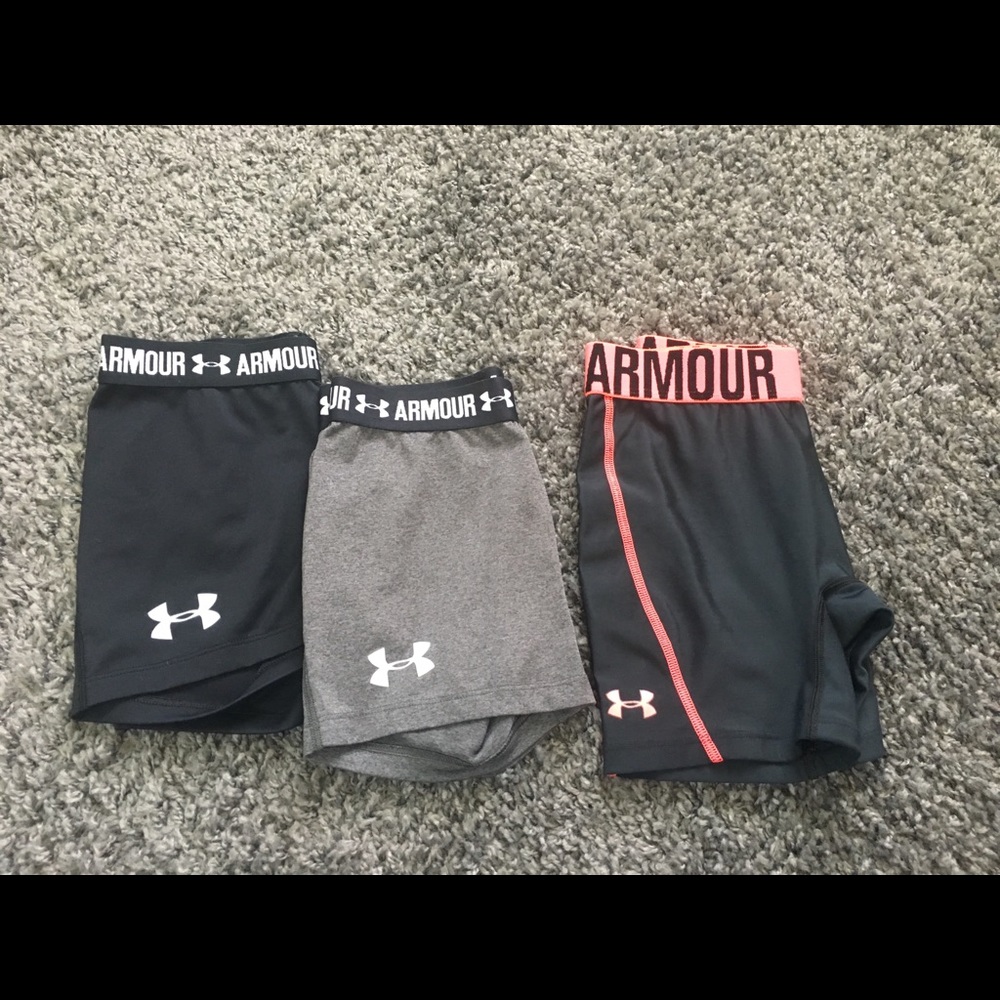 Under Armour Shorts Bundle. Girls Size Large 12/14